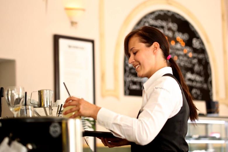 ΔΥΠΑ: Μείωση ανεργίας 9,1% τον Απρίλιο με την έναρξη της τουριστικής σεζόν