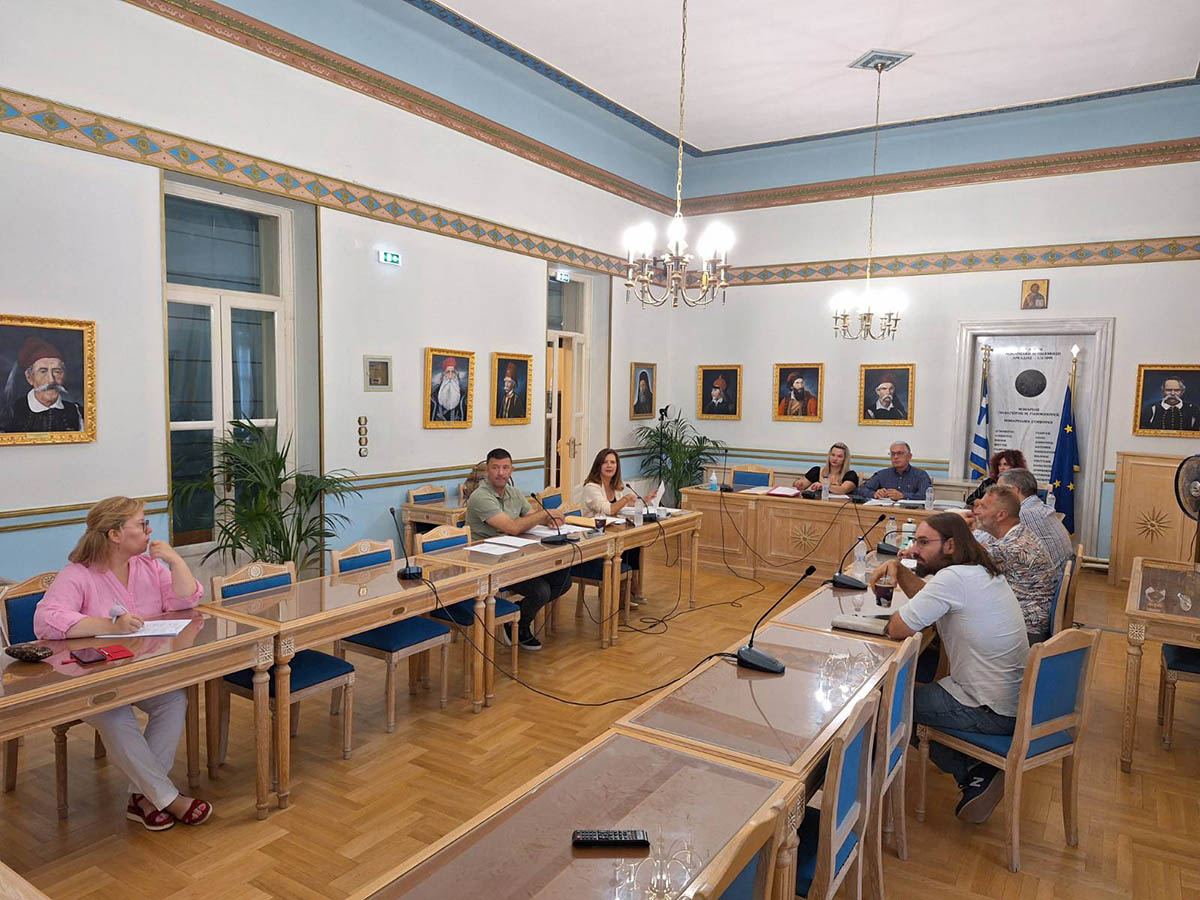 Περιφερειακή Επιτροπή | Αποφάσεις για τη μεταφορά μαθητών και έργα υποδομών στην Περιφέρεια Πελοποννήσου