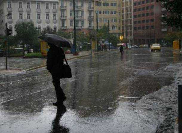 Meteo: Σχεδόν 20.000 κεραυνοί και κατά τόπους ισχυρά φαινόμενα την 1η ημέρα αστάθειας