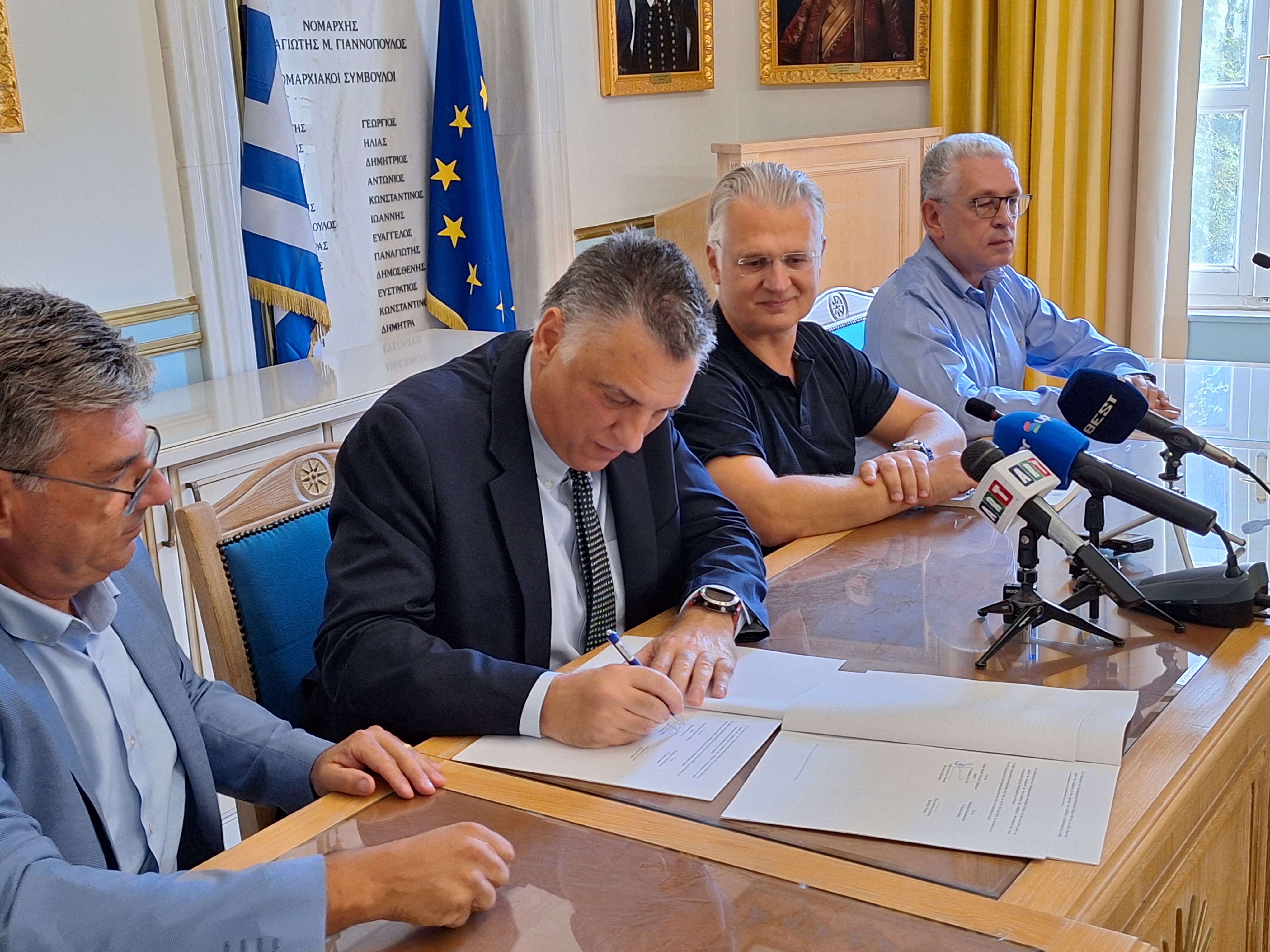 Υπογραφή πρωτοκόλλου συνεργασίας μεταξύ της Περιφέρειας Πελοποννήσου και του Ενιαίου Φορέα Ελέγχου Τροφίμων