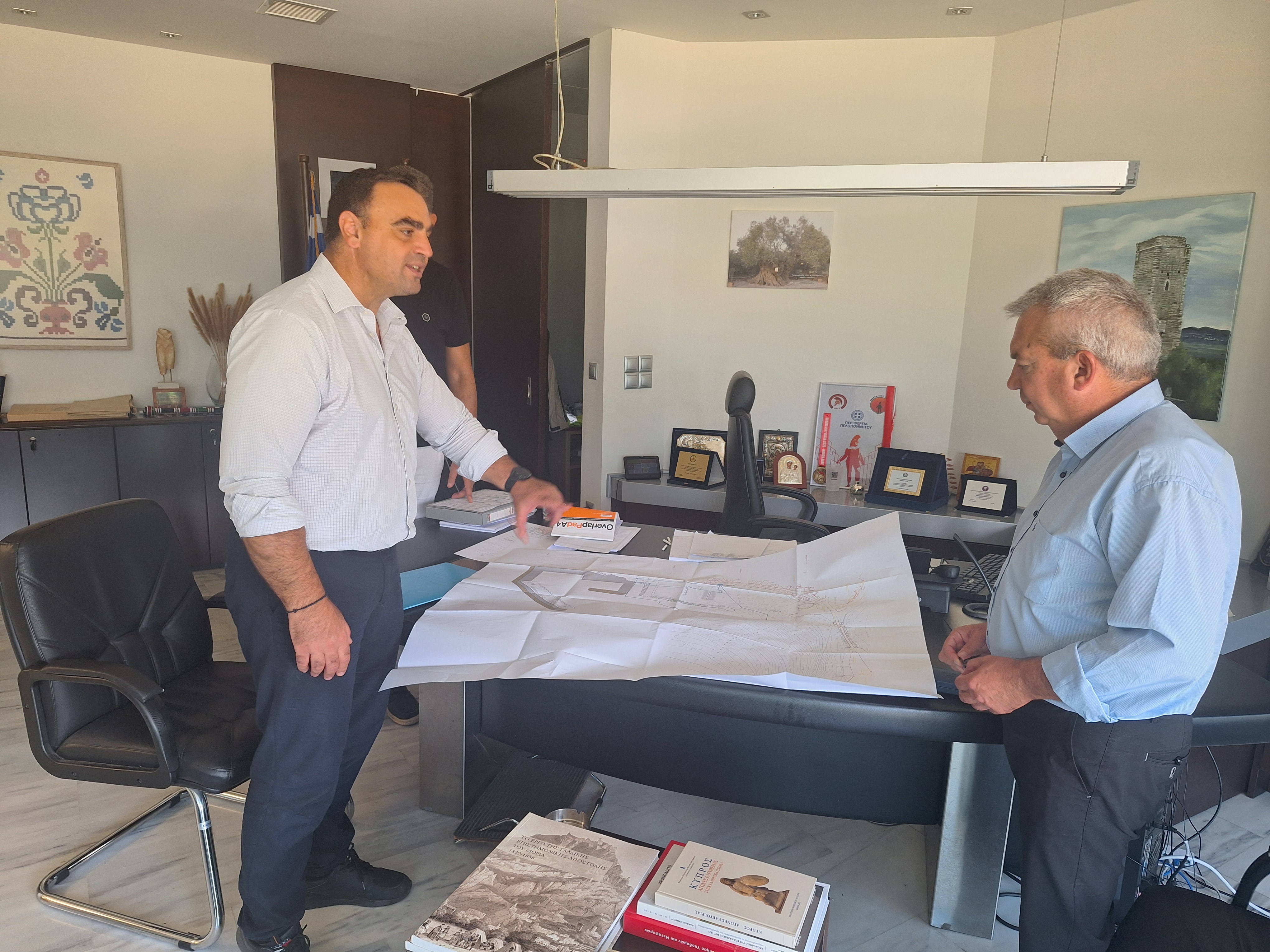 Συνάντηση Εργασίας στο γραφείο του Αντιπεριφερειάρχη Λακωνίας για την  περαιτέρω αξιοποίηση της μαρίνας Μονεμβασίας