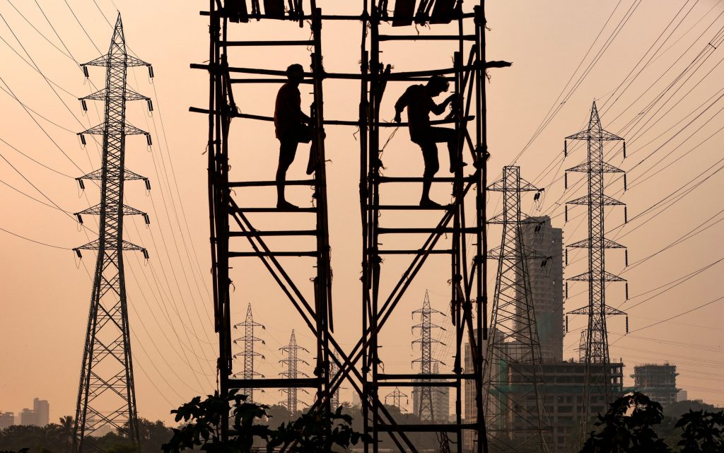 Κάτω από 15 λεπτά/kWh η τελική τιμή για τους οικιακούς καταναλωτές  ηλεκτρικής ενέργειας