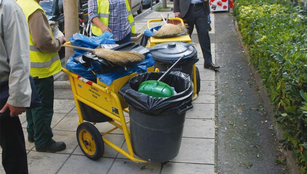 Κέρδισαν 31 συμβασιούχοι δήμου την παραμονή τους στην εργασία