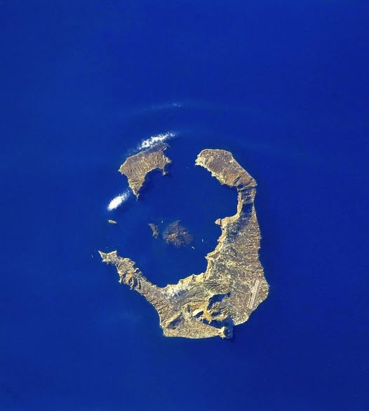 Η Σαντορίνη από το διάστημα