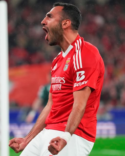 𝝥𝝦𝝞𝝘𝝟𝝞𝝥𝝖𝝨 𝝜𝝩𝝖𝝢 𝝤 𝝥𝝖𝝪𝝠𝝞𝝙𝝜𝝨, 𝗢 𝗘𝝠𝝠𝝜𝝢𝝖𝝨 𝝚𝝥𝝞𝝝𝝚𝝩𝝞𝝟𝝤𝝨 ΤΗΣ ΜΠΕΝΦΙΚΑ 𝝖𝝥𝝚𝝢𝝖𝝢𝝩𝝞 𝝨𝝩𝝜 𝝡𝝤𝝢𝝖𝝟𝝤