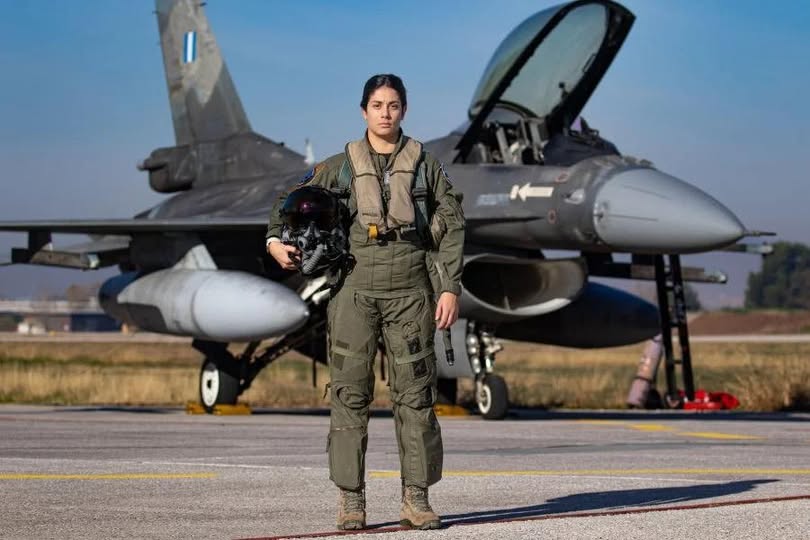 Η Ελληνίδα πιλότος F-16 που κυνηγά τους Τούρκους στο Αιγαίο!!!