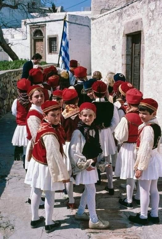 Τα Ελληνάκια  του Οδυσσέα Ελύτη