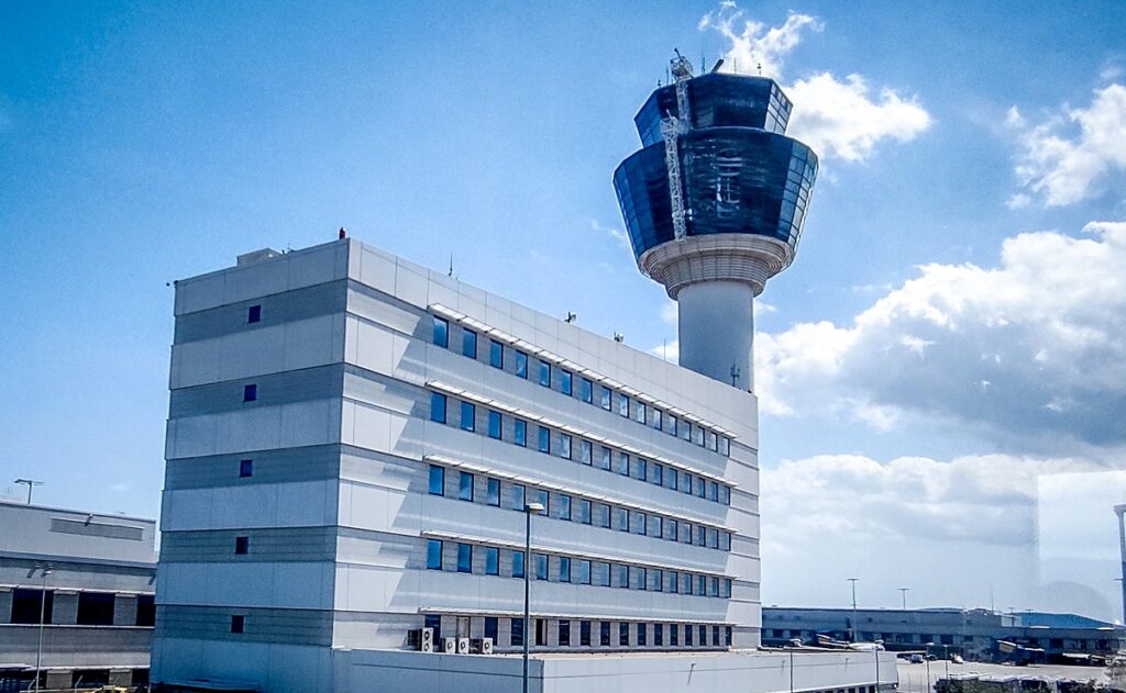 Αναγκαστική προσγείωση πτήσης προς τα Χανιά στο Ελ. Βενιζέλος