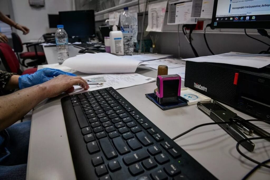 Έρχεται ρύθμιση έως 60 δόσεις για χρέη στους δήμους