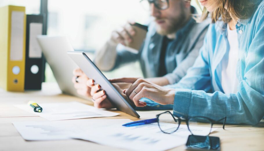 Ιστορικό ρεκόρ με 25.505 νέες επιχειρήσεις το πρώτο εξάμηνο