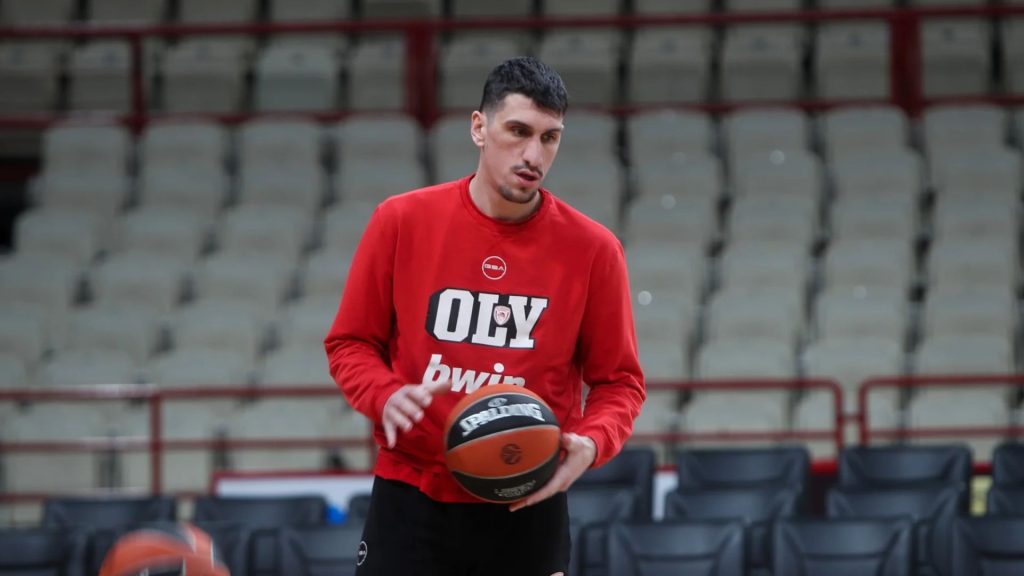 Λαρεντζάκης: Σύνθημα πρόκρισης του Ολυμπιακού στο Final 8 του Κυπέλλου