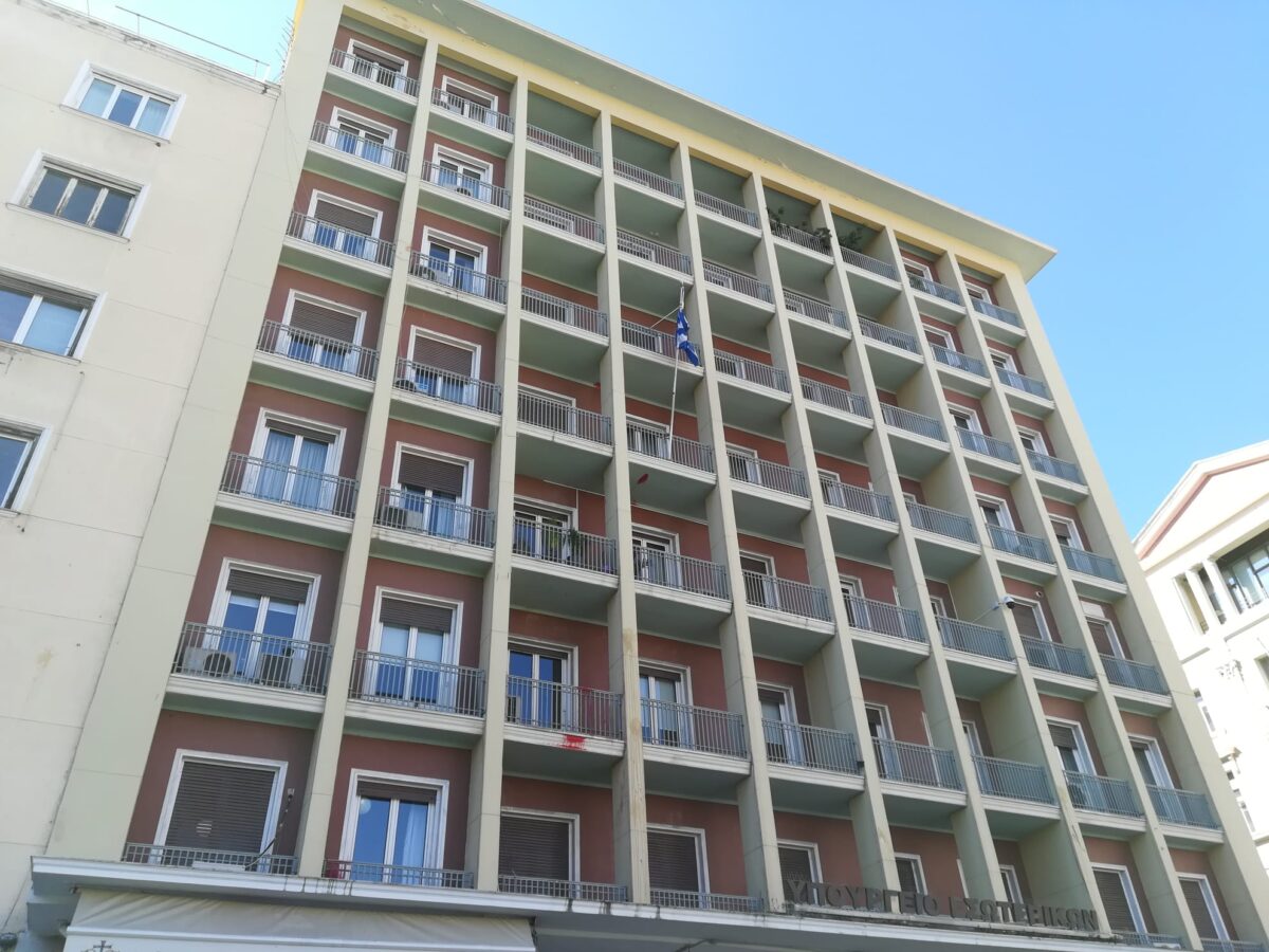 Δημόσιο: Πότε εγκρίνονται 20.000 μόνιμες προσλήψεις – 3.500 θέσεις στους ΟΤΑ