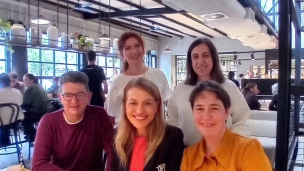 Συμμαχία ΦΑΡΟΣ για την χρήση της Ελληνικής Γλώσσας στην Ομογένεια Αυστραλίας