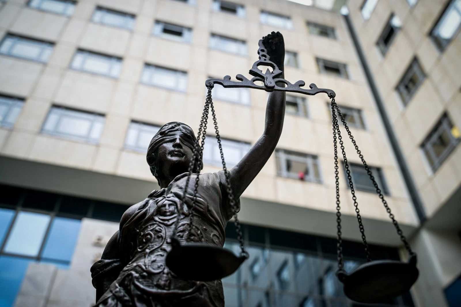 Μαζικές αγωγές δανειοληπτών κατά servicers-funds για παράνομες πρακτικές