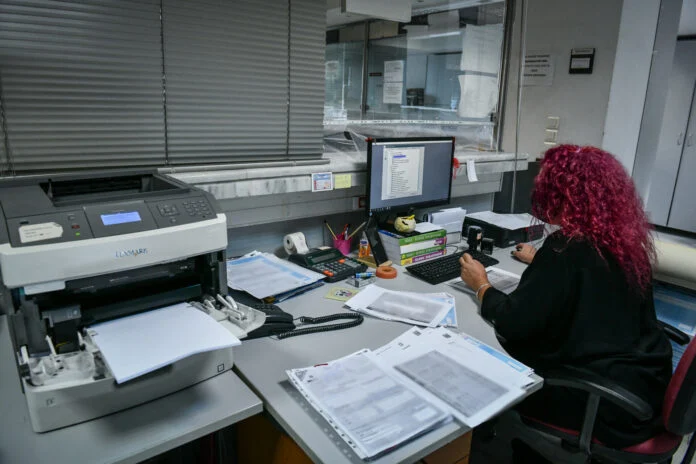 Εφοριακοί: Καταδικάζουν τις μηνύσεις από ελεγχόμενους