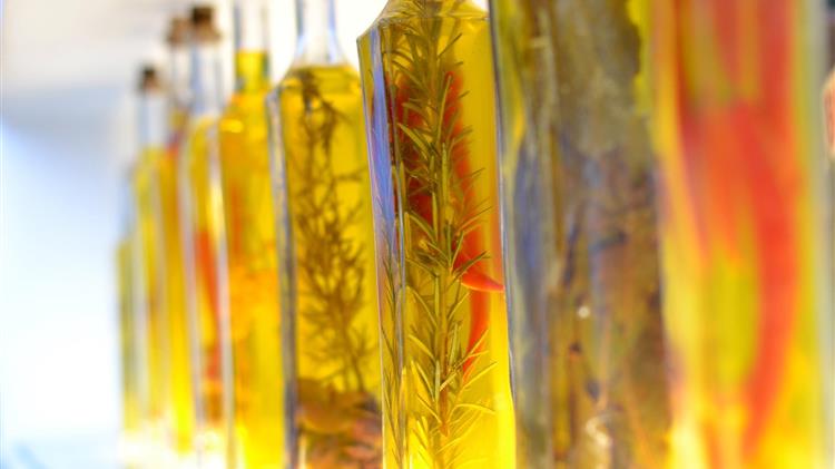 Ελαιόλαδο: Επανέρχεται η «κανονικότητα» στις τιμές