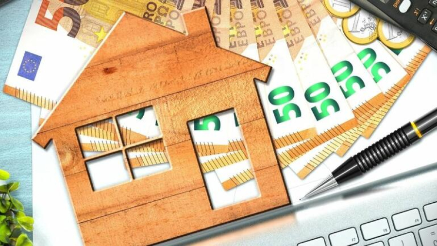 Στουρνάρας: Δώστε τον ΕΝΦΙΑ στους Δήμους