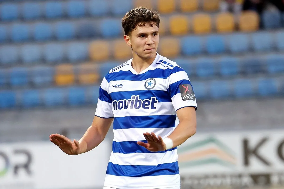 Ο 20χρονος Καλοσκάμης από τον Ατρόμητο στον Ολυμπιακό