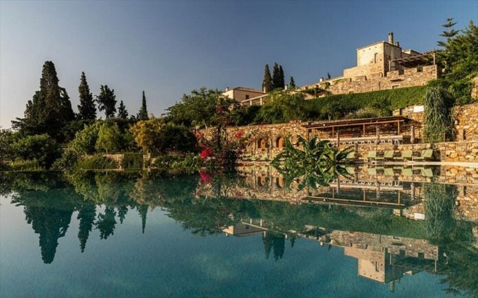 Kinsterna Hotel: Το διαμάντι της Μονεμβασιάς για διαμονή-εμπειρία μέσα στη φύση