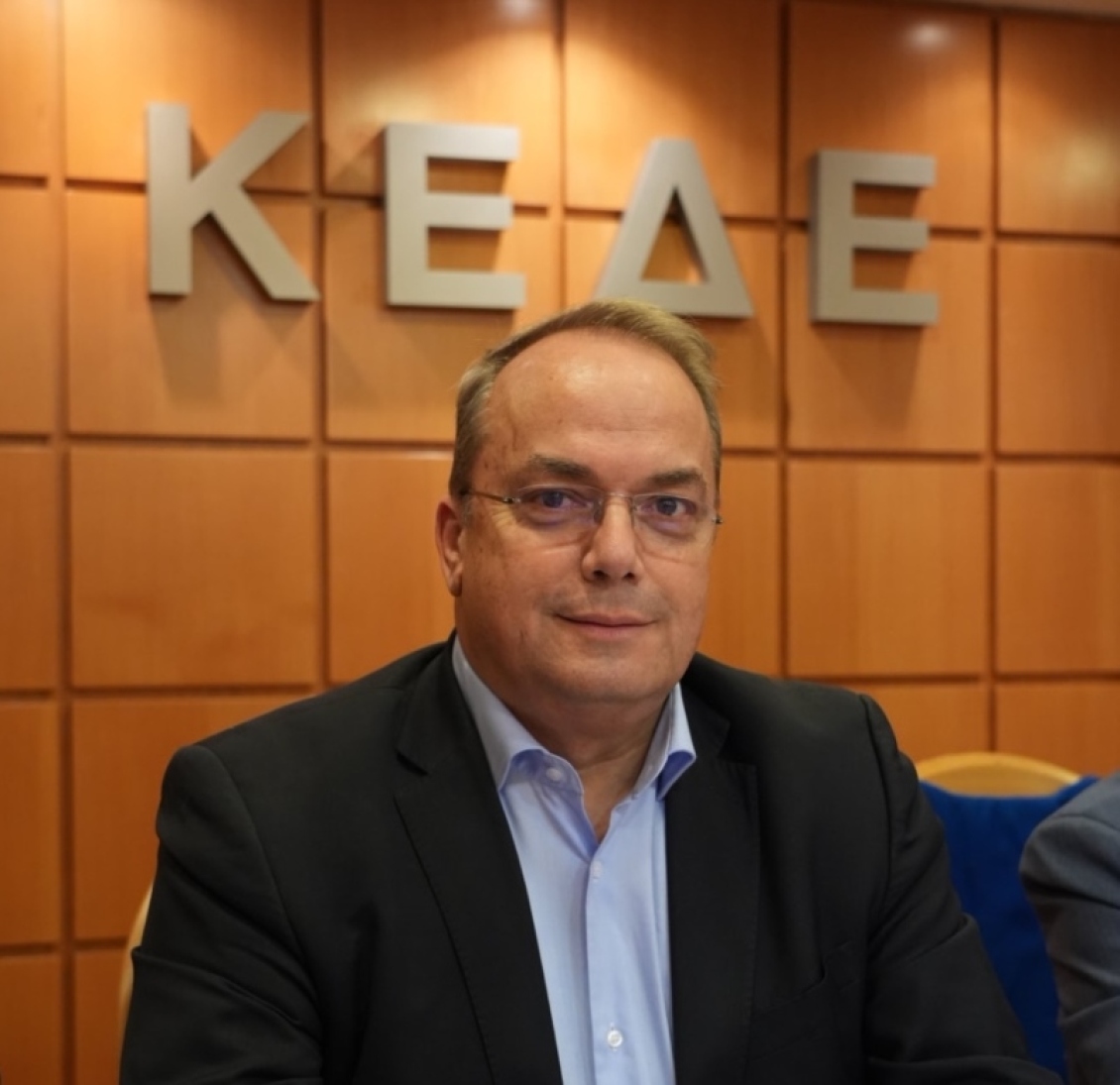 ΚΕΔΕ: Έσοδα από πρόστιμα Κ.Ο.Κ. δεν μπορούν να αφαιρεθούν από τους Δήμους