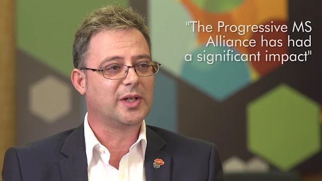 Δρ. Στήβεν Πετράτος. Είμαστε κοντά στην οριστική θεραπεία της Σκλήρυνσης κατά Πλάκας