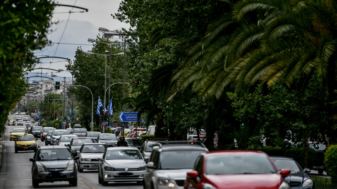 Τέλη κυκλοφορίας 2025: Πότε αναρτώνται - Καμία παράταση φέτος για την πληρωμή τους