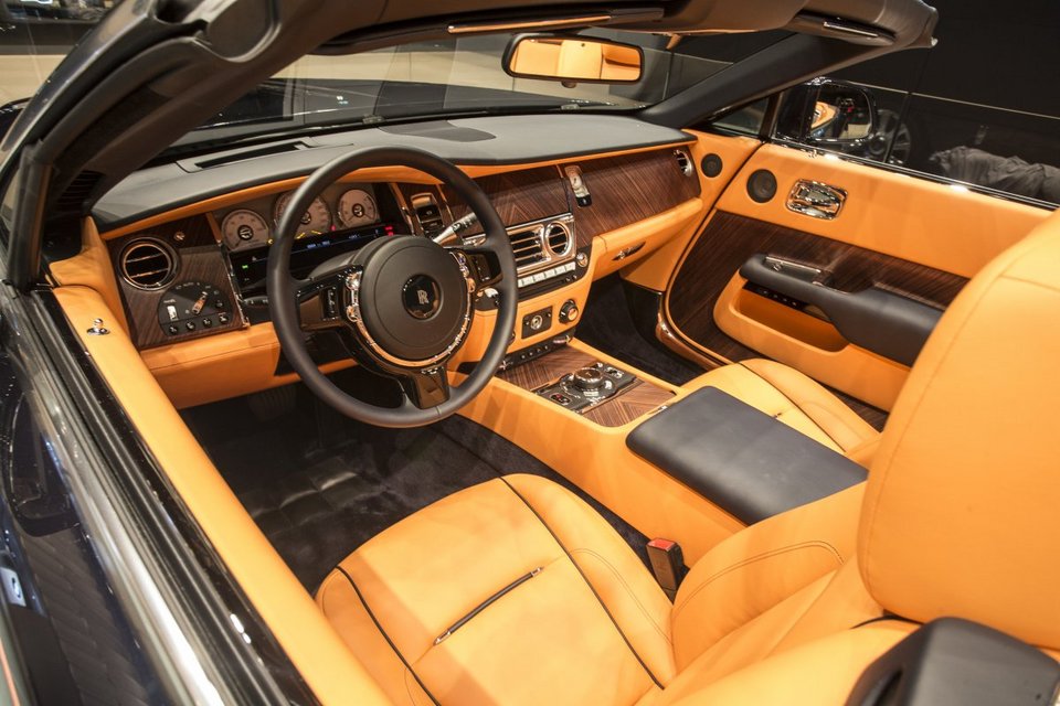 Απάτη ΦΠΑ με πολυτελή μεταχειρισμένα οχήματα, μέσω βουλγαρικής εταιρείας–βιτρίνας