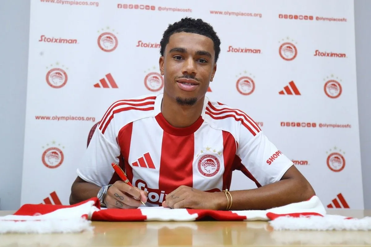 Ολυμπιακός: Απέκτησε το 20χρονο Ζέιν Σίλκοτ-Ντιούμπερι