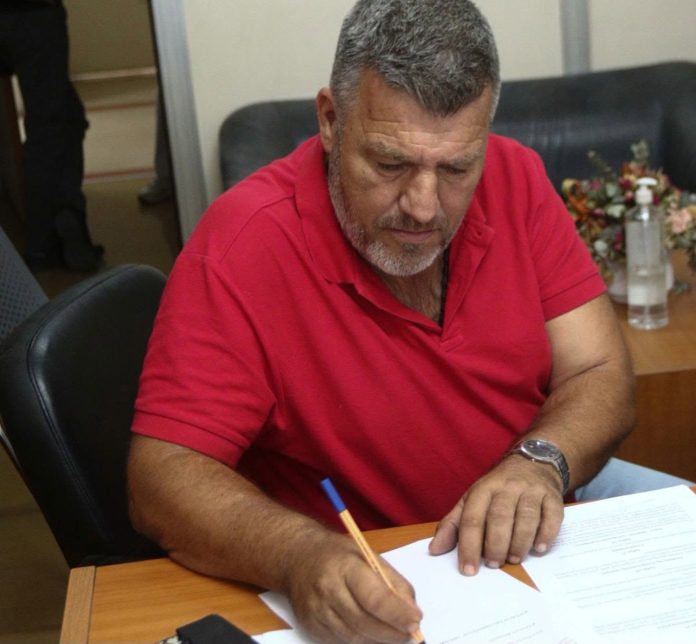 Υπογράφηκε η Ειδική Συλλογική Σύμβαση Εργασίας και για το μόνιμο προσωπικό των Δήμων
