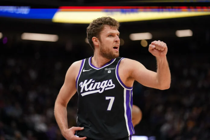 Στους Ράπτορς ο Βεζένκοφ, στη… γωνία Ολυμπιακός και Παναθηναϊκός Παρασκευή, 28 Ιουνίου 2024 10:21