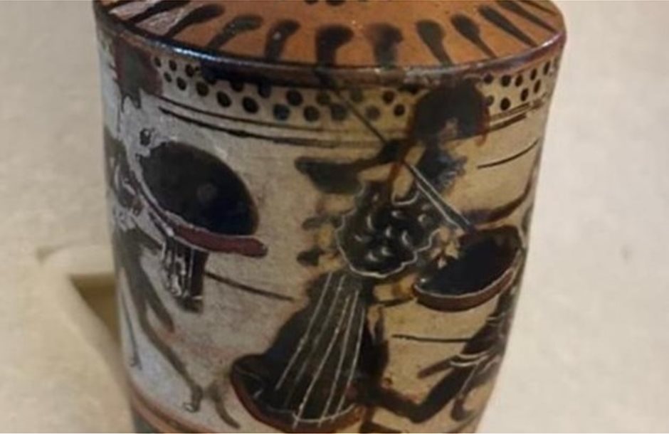 Επιστρέφει στην Ελλάδα αττικό μελανόμορφο ληκύθιο από αμερικανικό μουσείο