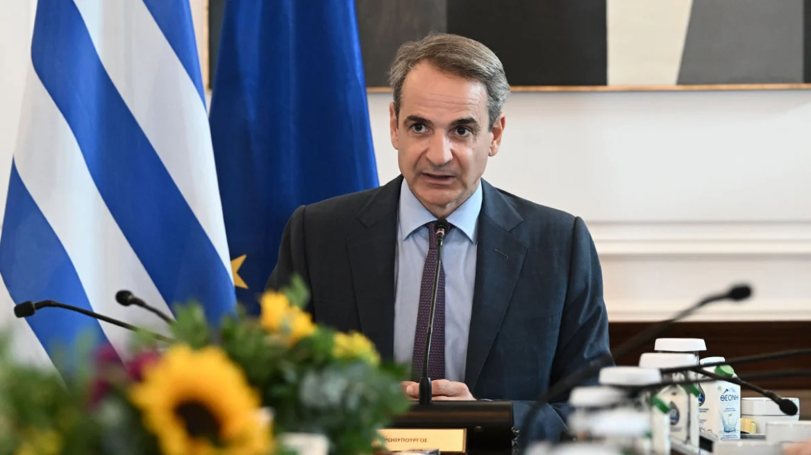 Μητσοτάκης για κατώτατο μισθό: Στα 950 ευρώ θα φτάσει το 2027 - Θα απαγορεύεται δια νόμου η μείωσή του