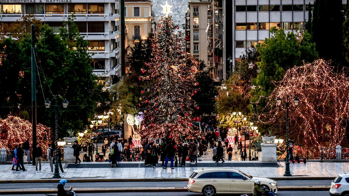 Εορταστικό ωράριο από τις 12 Δεκεμβρίου - Πώς θα λειτουργήσουν τα καταστήματα