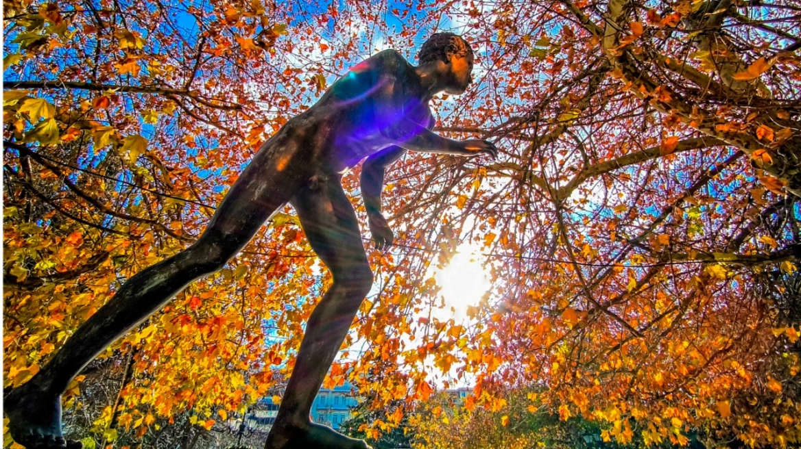 Καιρός: Συνεχίζονται οι Αλκυονίδες, βροχές το Σαββατοκύριακο - Πότε έρχεται νέα ψυχρή εισβολή