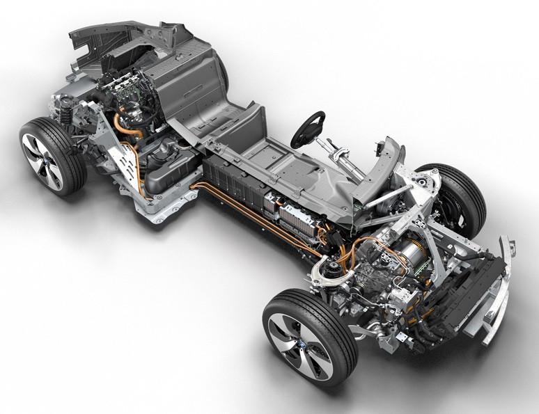 221115085350_BMW-i8-powertrain-PHEV.jpg