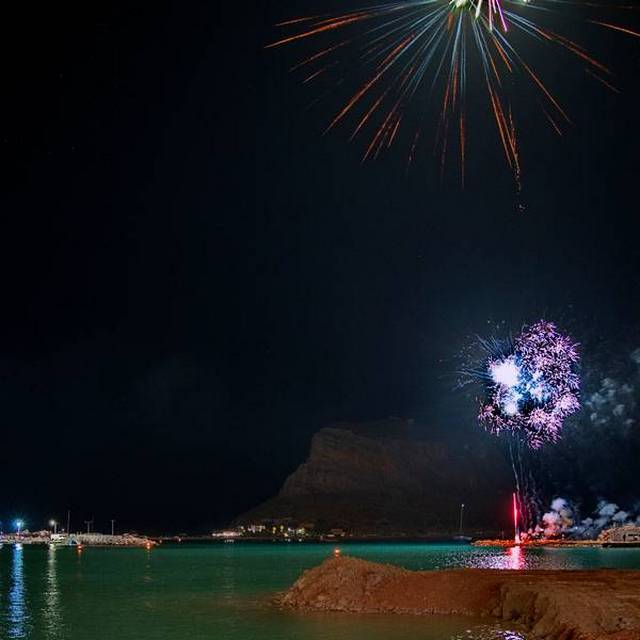 25.7.2022_Την-επέτειο-απελευθέρωσης-της-πόλης-εόρτασε-η-Μονεμβασία_11.jpg