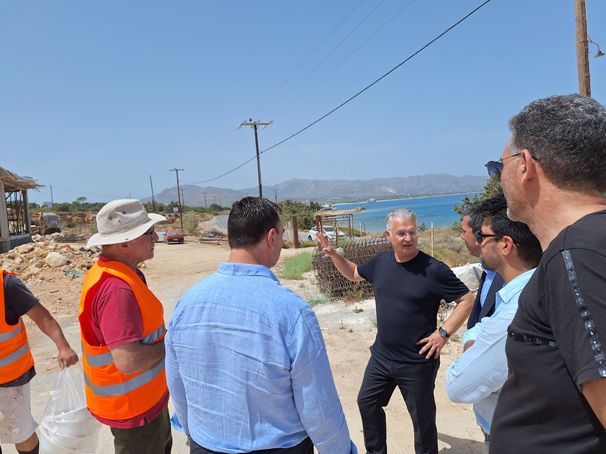 Στο νέο σχολικό συγκρότημα Ελαφονήσου ο Περιφερειάρχης Δημήτρης Πτωχός