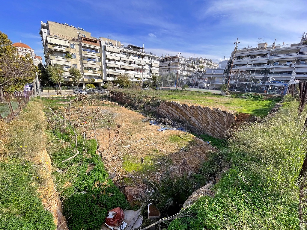 Άνοιξε η πλατφόρμα δήλωσης καθαρισμού οικοπέδων