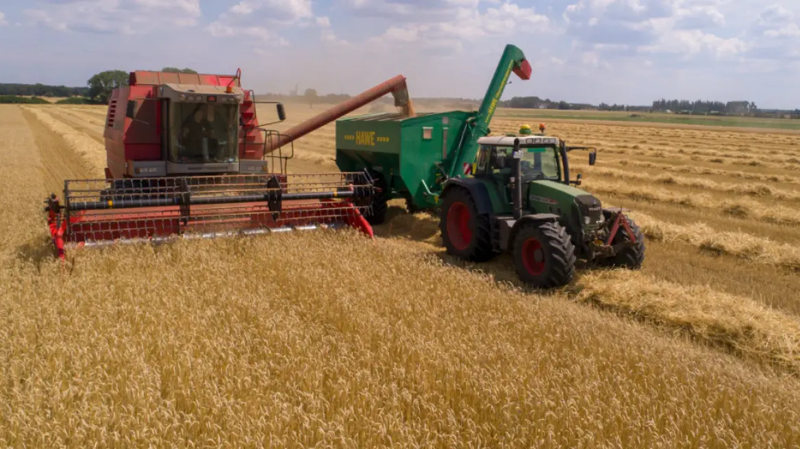 Ενεργοποιείται από σήμερα η Κάρτα του Αγρότη