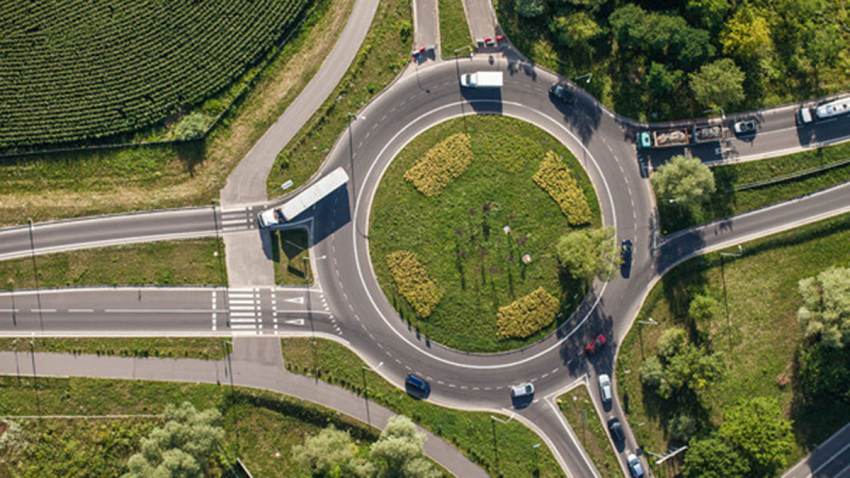 Κυκλικοί κόμβοι: Τα roundabout κατακτούν τις ελληνικές πόλεις