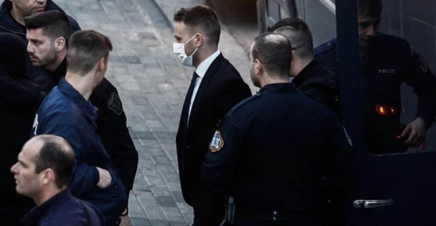 Μπάμπης Αναγνωστόπουλος: Βάζει τέλος στη δίκη του στο Εφετείο - Σταματάει και τις Πανελλαδικές