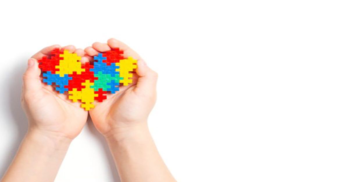 ΠΩΣ ΕΙΝΑΙ ΝΑ ΜΕΓΑΛΩΝΕΙΣ ΕΝΑ ΠΑΙΔΙ ΜΕ ΑΥΤΙΣΜΟ