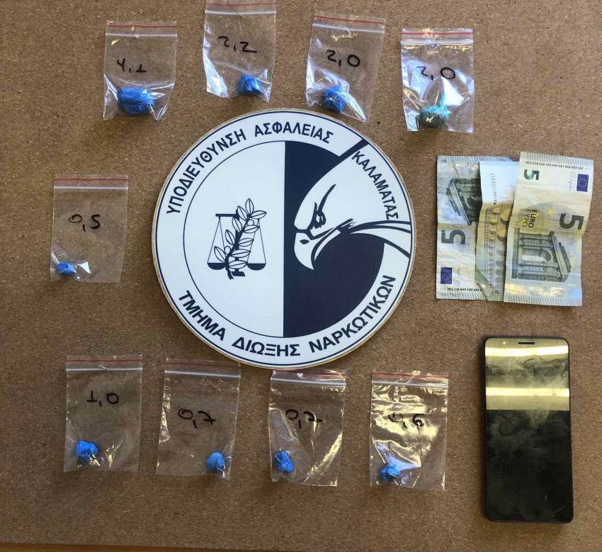 Κατασχέθηκαν, μεταξύ άλλων, ποσότητες κάνναβης, ηρωίνης και  κοκαΐνης