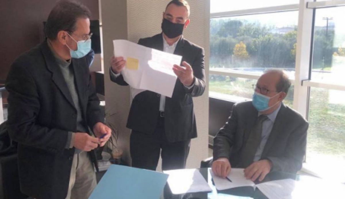 Συμβάσεις για έργα 2,2 εκ ευρώ υπέγραψε στην Σπάρτη ο περιφερειάρχης Πελοποννήσου Π. Νίκας