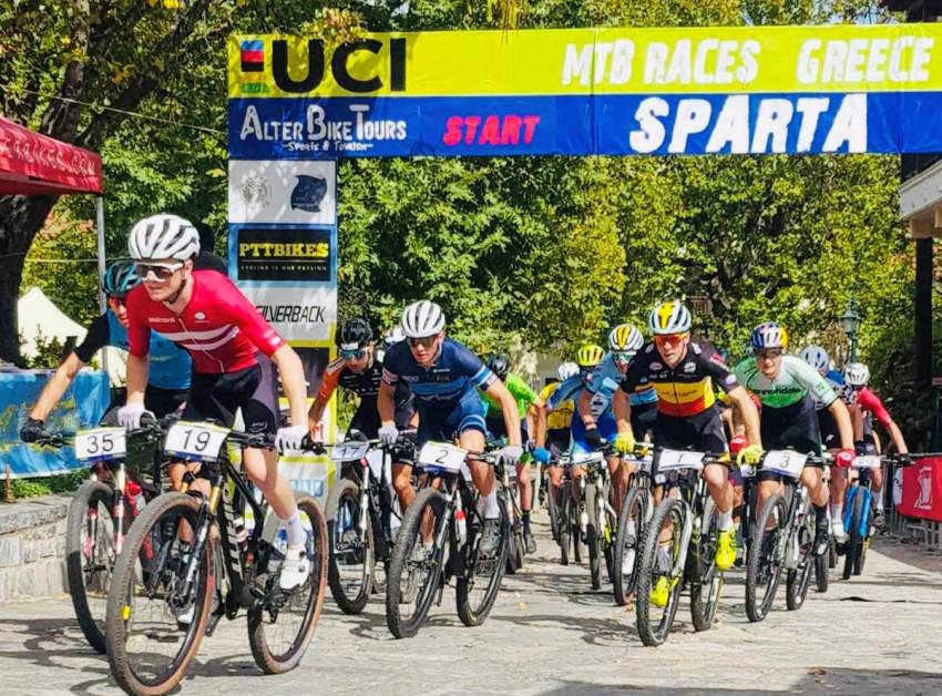 16 χώρες συμμετείχαν στους Διεθνείς Ποδηλατικούς Αγώνες στις Καρυές