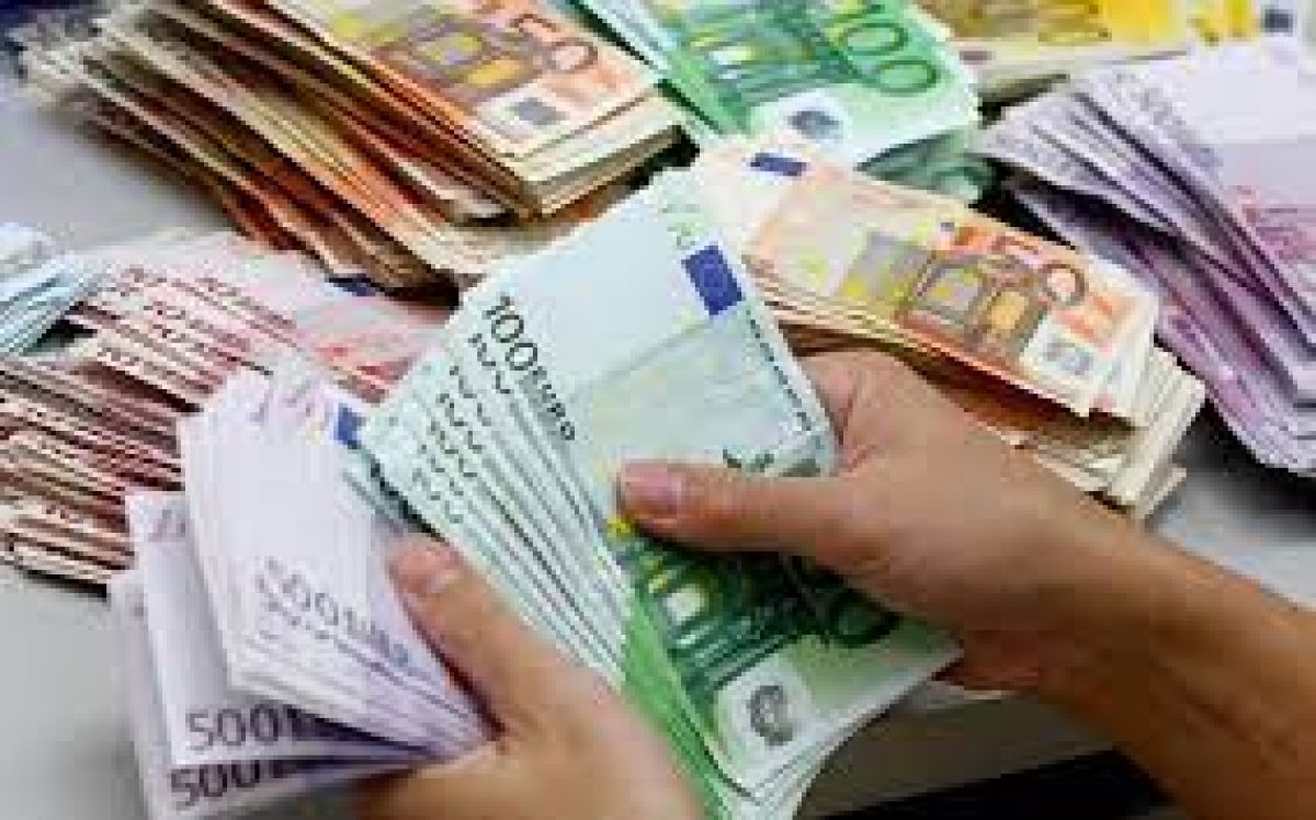 Είκοσι χρόνια από την κυκλοφορία του ευρώ – Ιστορική αναδρομή