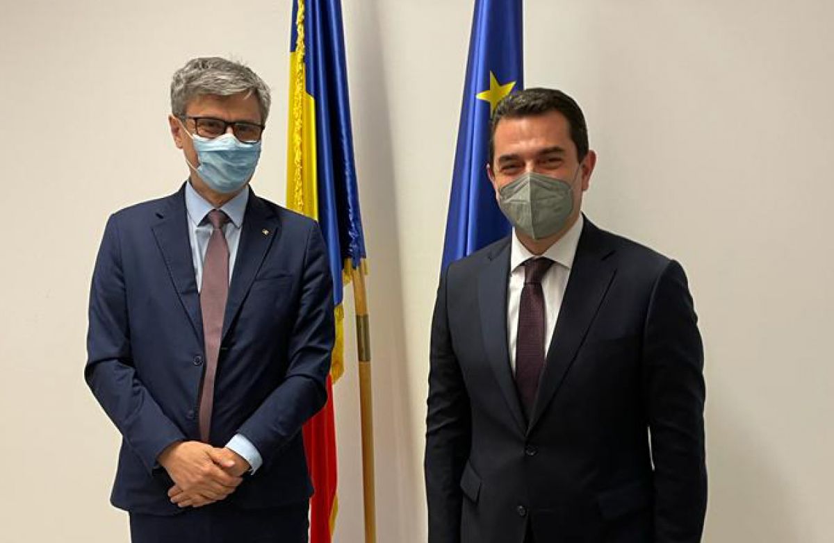 Η ενίσχυση της περιφερειακής ενεργειακής ασφάλειας στο επίκεντρο της συνάντησης του Σκρέκα με τον Ρουμάνο Υπ. Ενέργειας