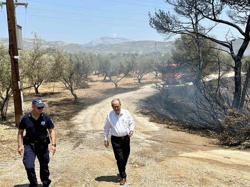 Ξεκινούν άμεσα οι καταγραφές από την Περιφέρεια των ζημιών από την πυρκαγιά στον Δήμο Λουτρακίου – Περαχώρας – Αγίων Θεοδώρων.
