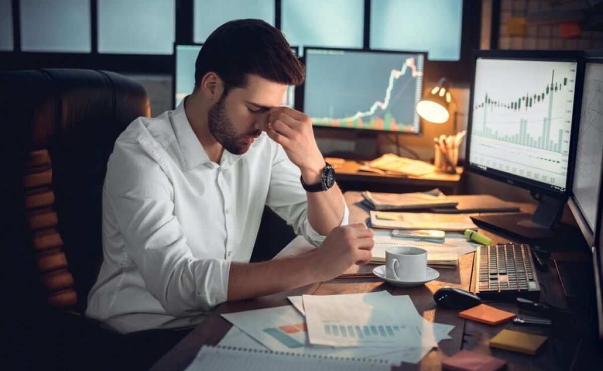 Εργασιακό νομοσχέδιο: Τα σημεία «κλειδιά» για τηλεργασία, 8ωρο, Κυριακές, απολύσεις, υπερωρίες