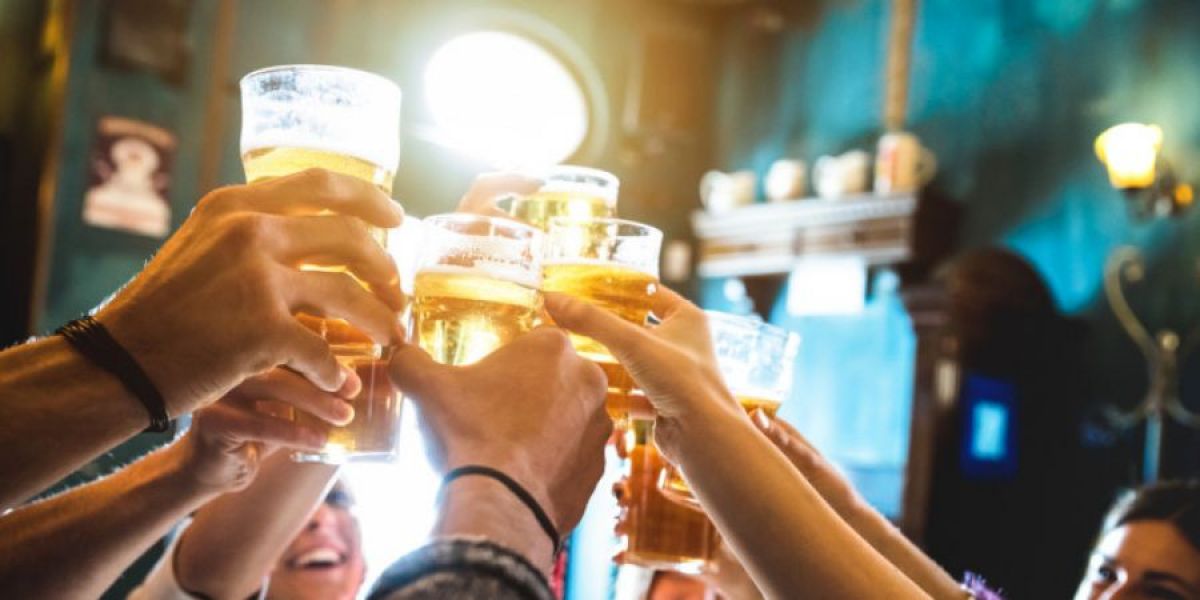 Κορονοϊός: Παρατείνονται τα μέτρα για μία εβδομάδα - Διασκέδαση χωρίς όρθιους, περιορισμοί στα γήπεδα